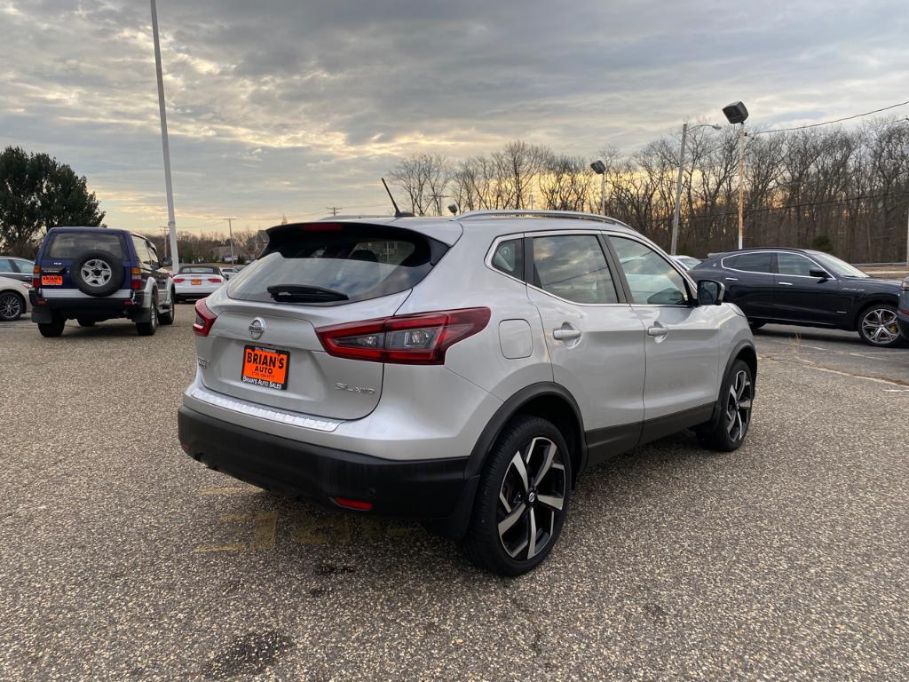 used 2020 Nissan Rogue Sport car, priced at $24,900