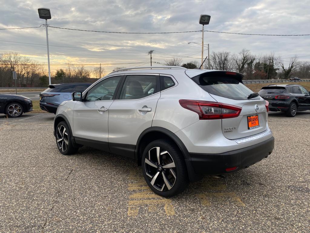 used 2020 Nissan Rogue Sport car, priced at $24,900