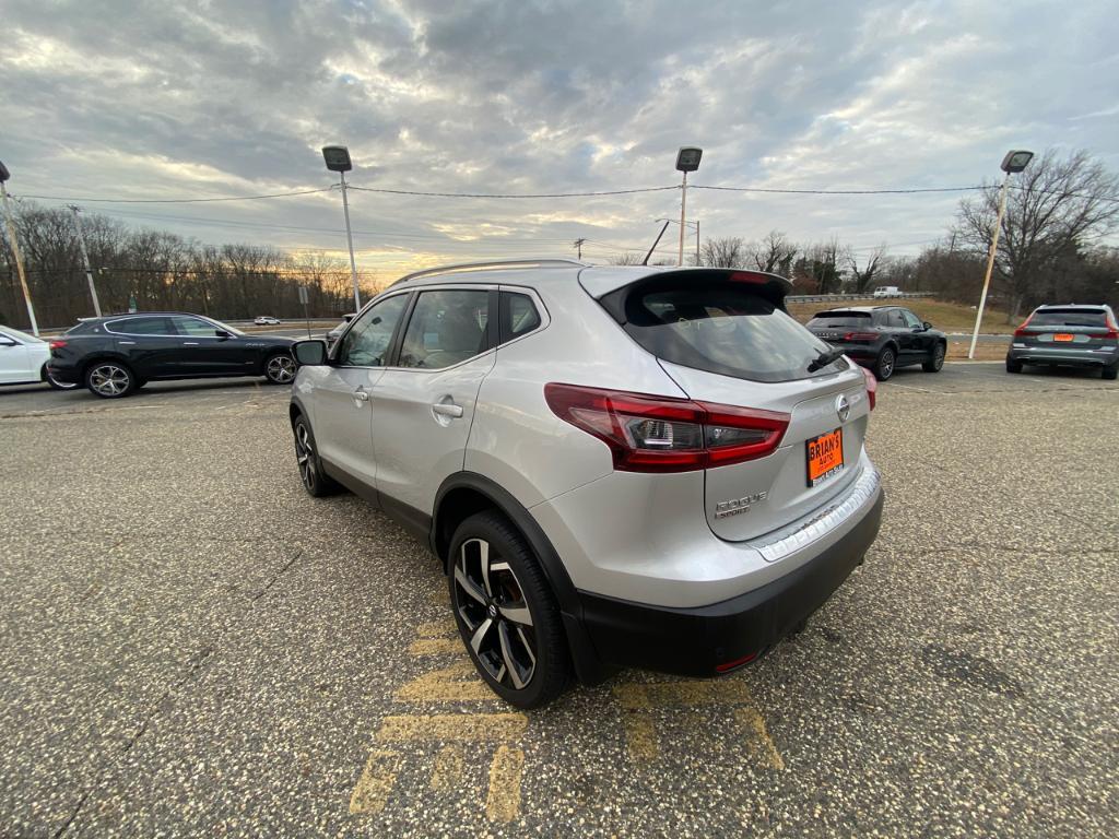 used 2020 Nissan Rogue Sport car, priced at $24,900