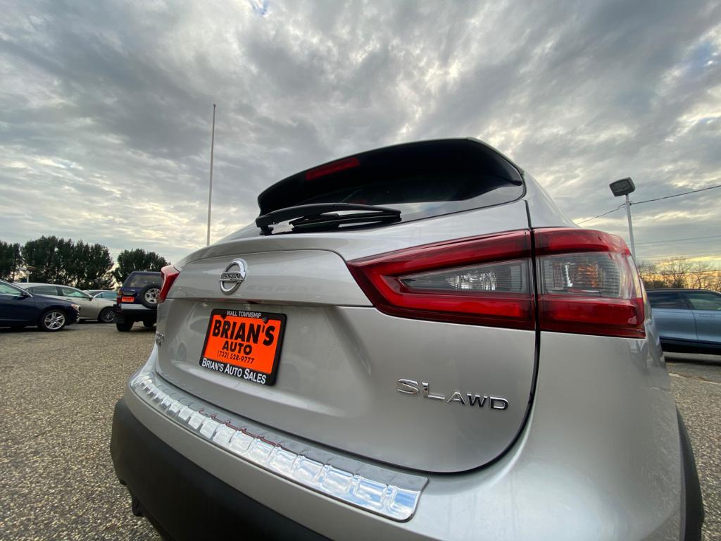 used 2020 Nissan Rogue Sport car, priced at $24,900