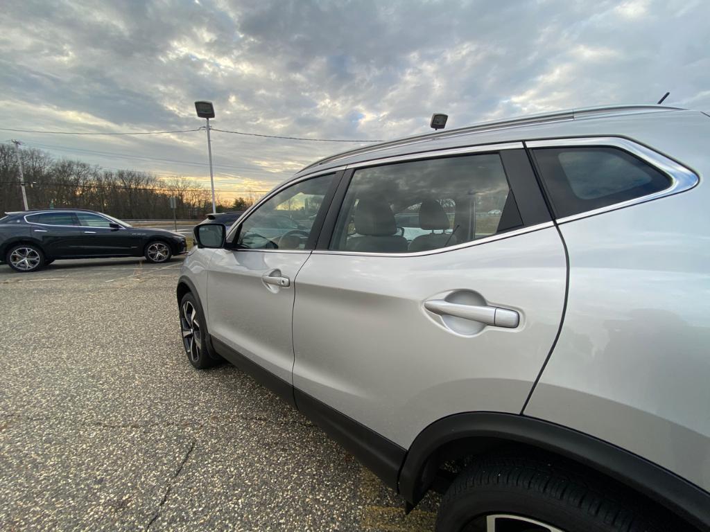 used 2020 Nissan Rogue Sport car, priced at $24,900