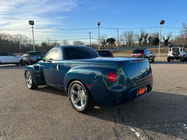 used 2005 Chevrolet SSR car, priced at $29,900