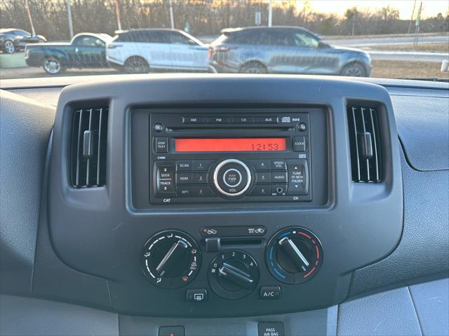used 2015 Chevrolet City Express car, priced at $15,900