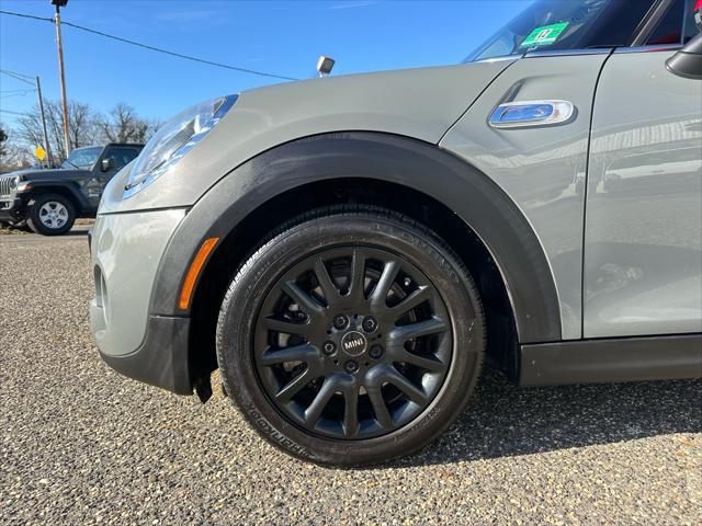 used 2019 MINI Hardtop car, priced at $18,900