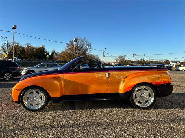 used 2004 Chevrolet SSR car, priced at $36,900