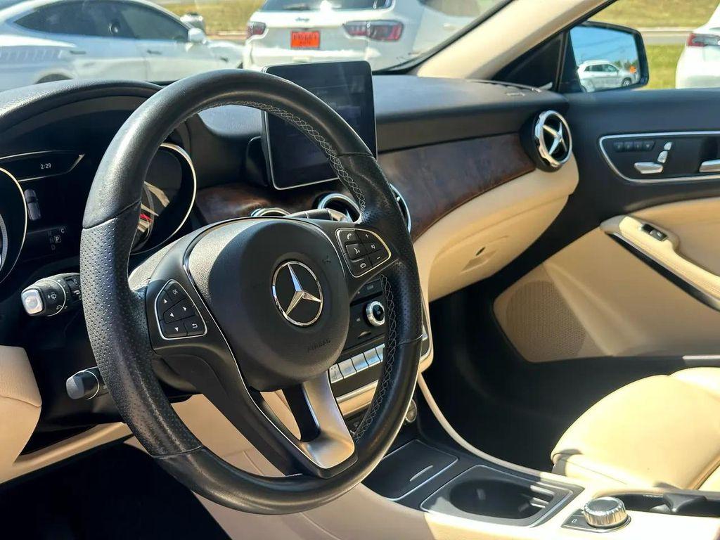 used 2020 Mercedes-Benz GLA 250 car, priced at $28,900