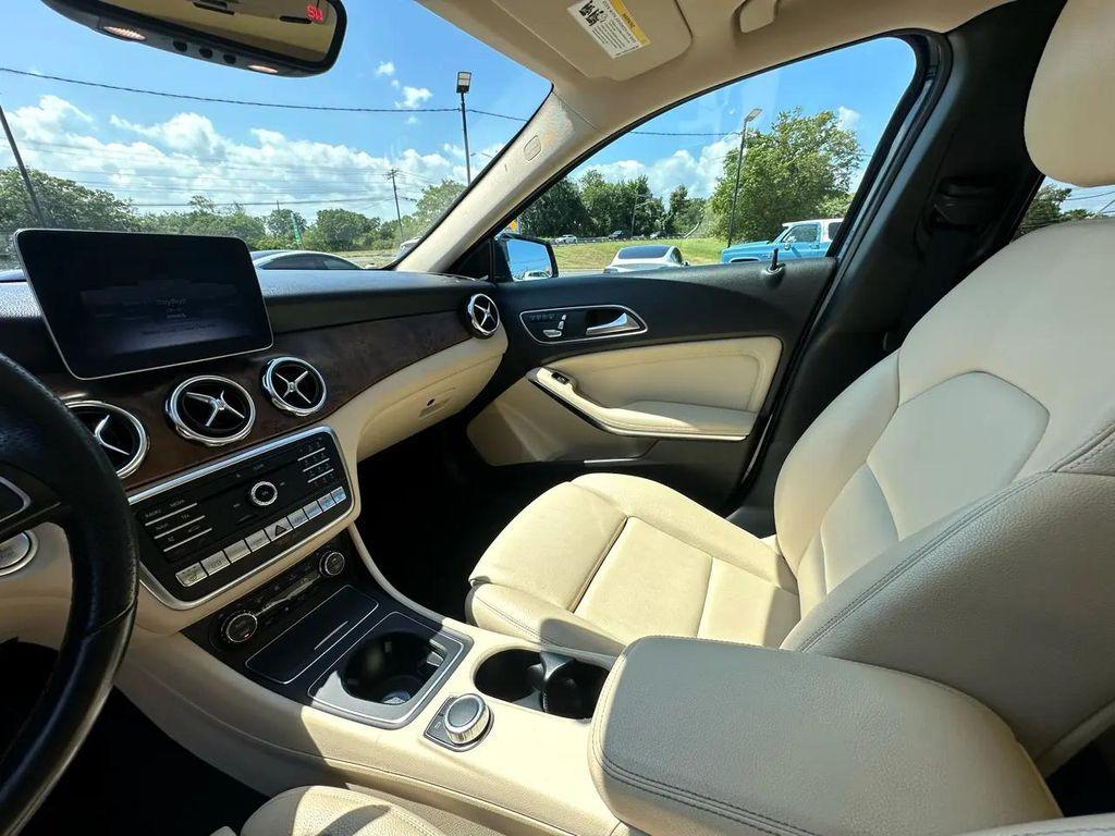 used 2020 Mercedes-Benz GLA 250 car, priced at $28,900