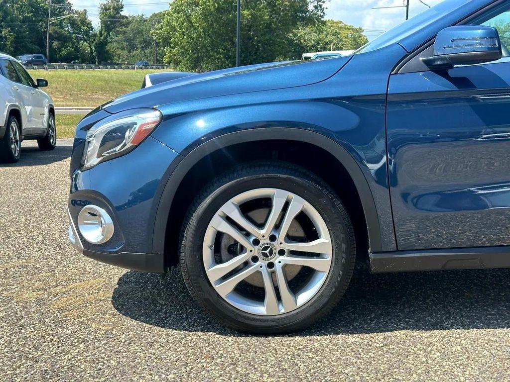 used 2020 Mercedes-Benz GLA 250 car, priced at $28,900
