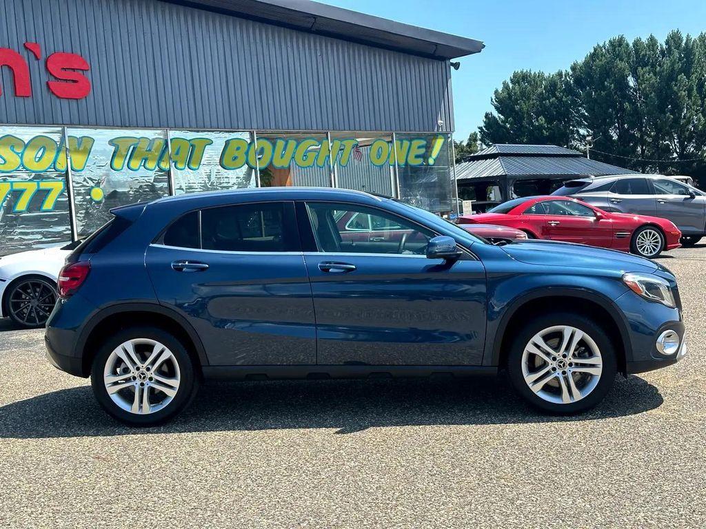 used 2020 Mercedes-Benz GLA 250 car, priced at $28,900