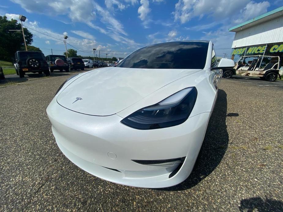 used 2021 Tesla Model 3 car, priced at $39,900