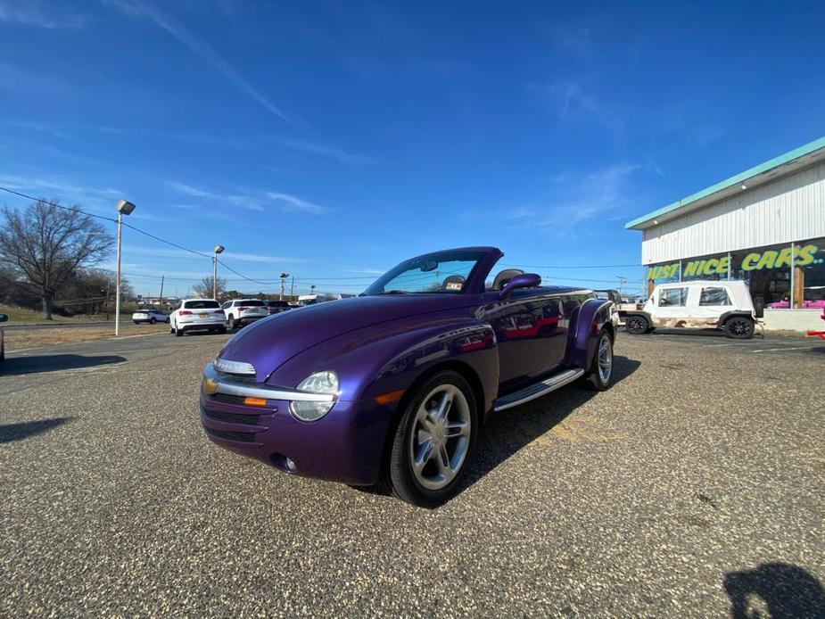 used 2004 Chevrolet SSR car, priced at $27,500