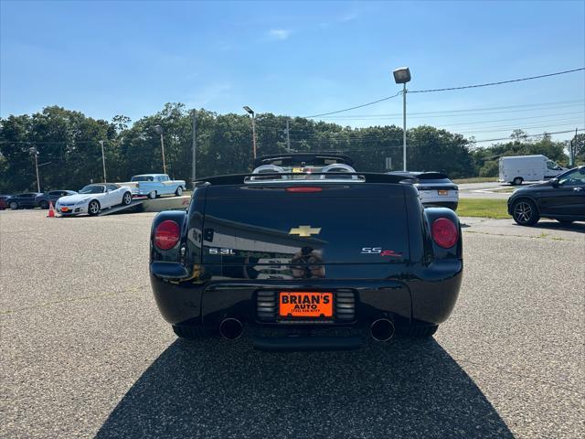 used 2004 Chevrolet SSR car, priced at $24,900