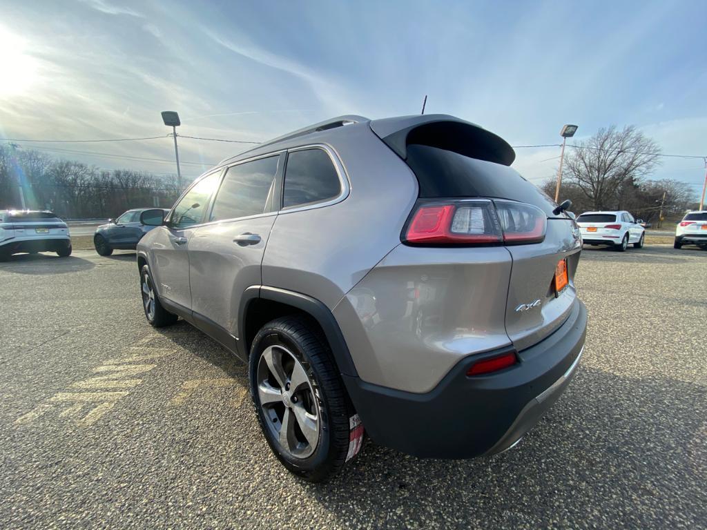 used 2019 Jeep Cherokee car, priced at $27,500