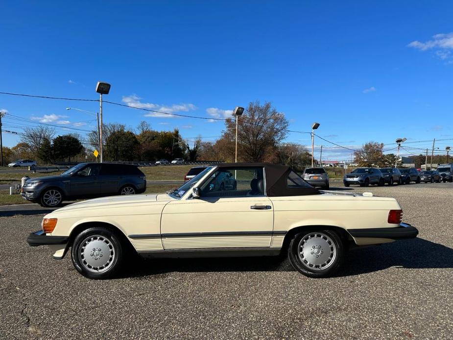 used 1988 Mercedes-Benz SL-Class car, priced at $24,900