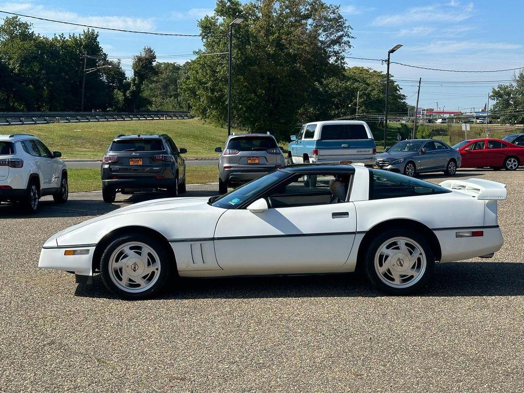 used 1989 Chevrolet Corvette car, priced at $13,900