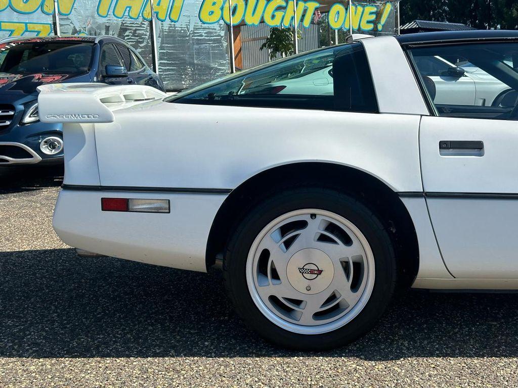 used 1989 Chevrolet Corvette car, priced at $13,900