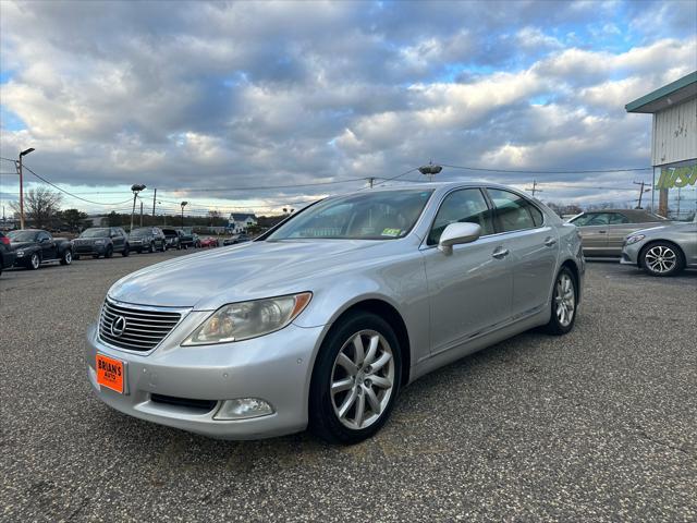 used 2007 Lexus LS 460 car, priced at $11,900