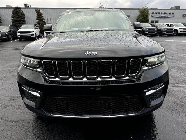 new 2025 Jeep Grand Cherokee car, priced at $50,960