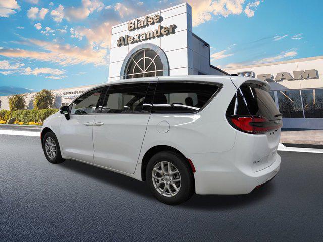 new 2026 Chrysler Pacifica car, priced at $43,404