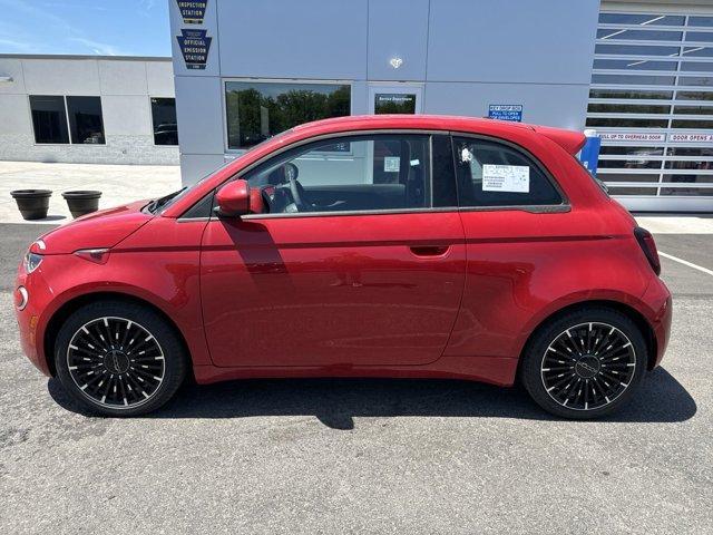 new 2024 FIAT 500e car, priced at $31,095