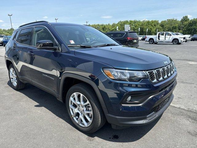 new 2024 Jeep Compass car, priced at $29,274