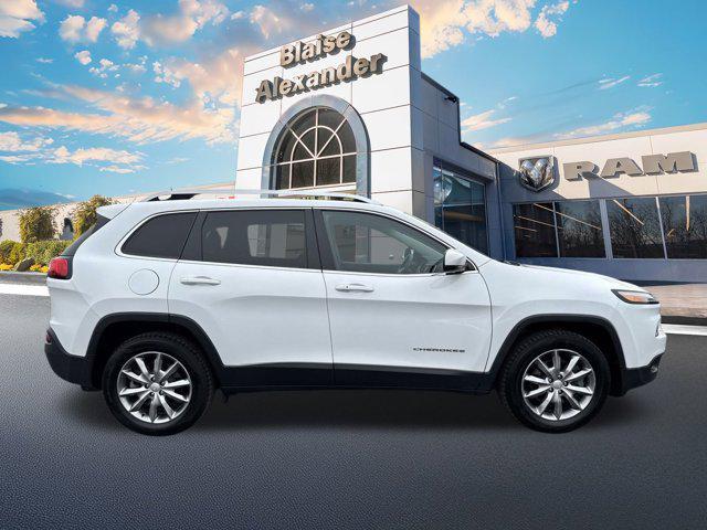 used 2018 Jeep Cherokee car, priced at $19,287