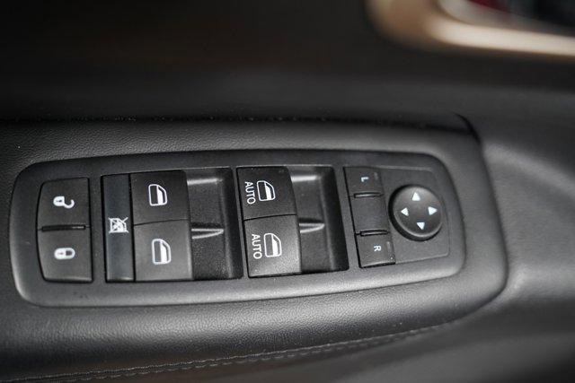 used 2016 Jeep Grand Cherokee car, priced at $18,500