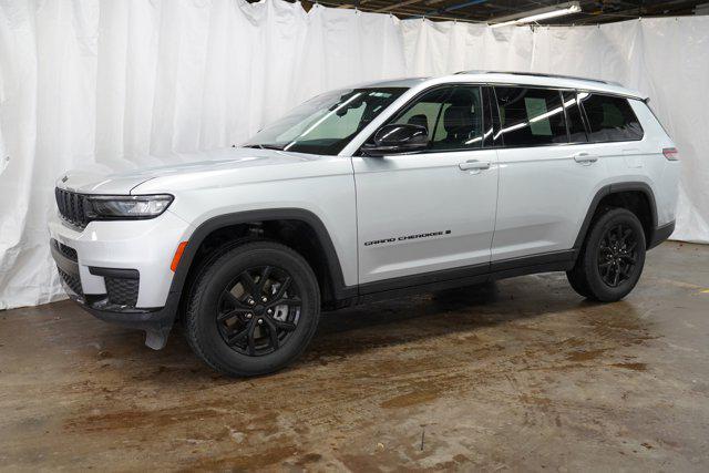 used 2024 Jeep Grand Cherokee L car, priced at $31,500
