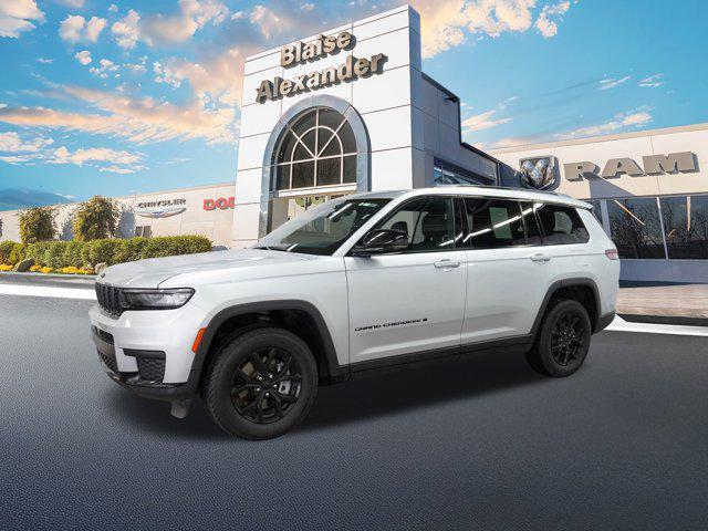 used 2024 Jeep Grand Cherokee L car, priced at $30,000