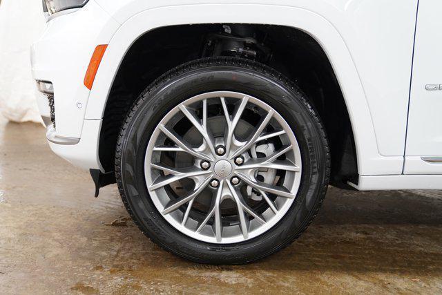 new 2025 Jeep Grand Cherokee L car, priced at $57,866