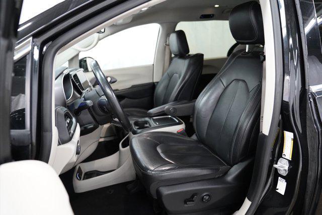 used 2022 Chrysler Pacifica Hybrid car, priced at $26,500