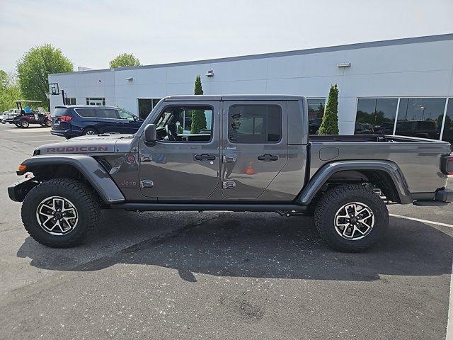 new 2024 Jeep Gladiator car, priced at $58,005