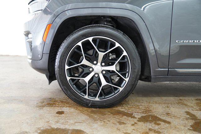 used 2022 Jeep Grand Cherokee car, priced at $45,000