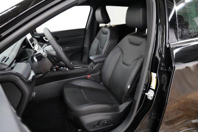 new 2025 Jeep Compass car, priced at $37,301