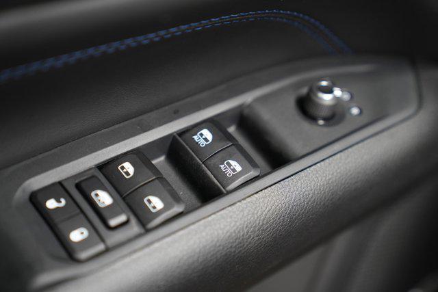 new 2025 Jeep Compass car, priced at $37,301