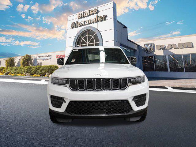 new 2025 Jeep Grand Cherokee car, priced at $39,623
