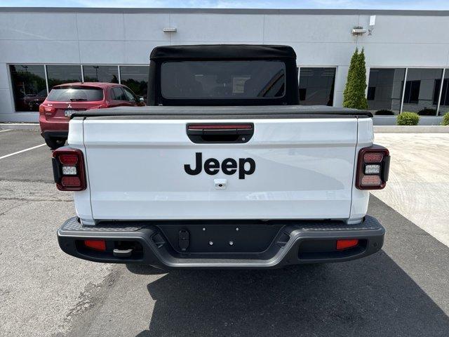 new 2024 Jeep Gladiator car, priced at $44,019