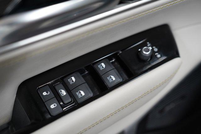 used 2022 Jeep Wagoneer car