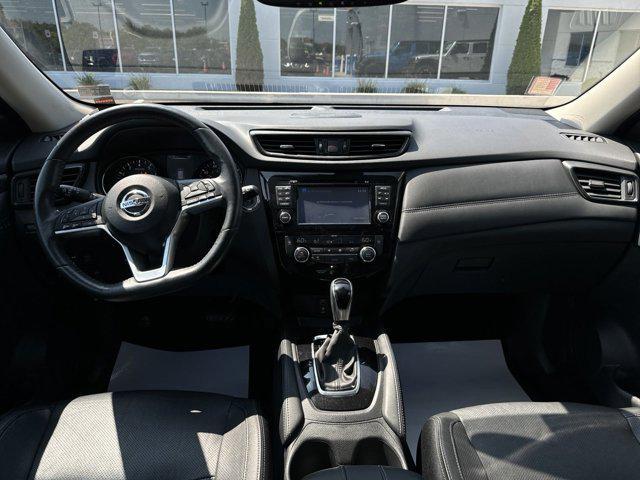 used 2017 Nissan Rogue car