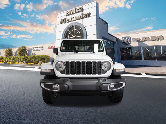 new 2025 Jeep Gladiator car, priced at $45,970