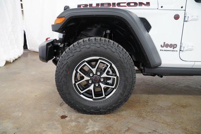 new 2025 Jeep Gladiator car, priced at $54,340