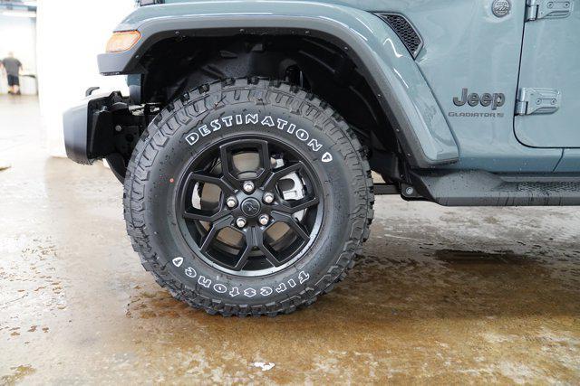 new 2025 Jeep Gladiator car, priced at $48,627