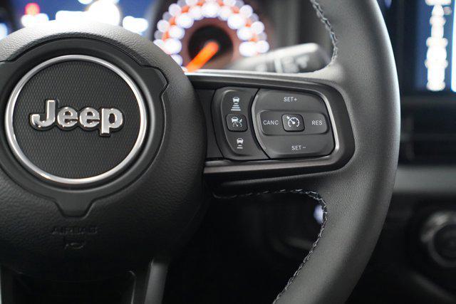 new 2025 Jeep Gladiator car, priced at $48,627