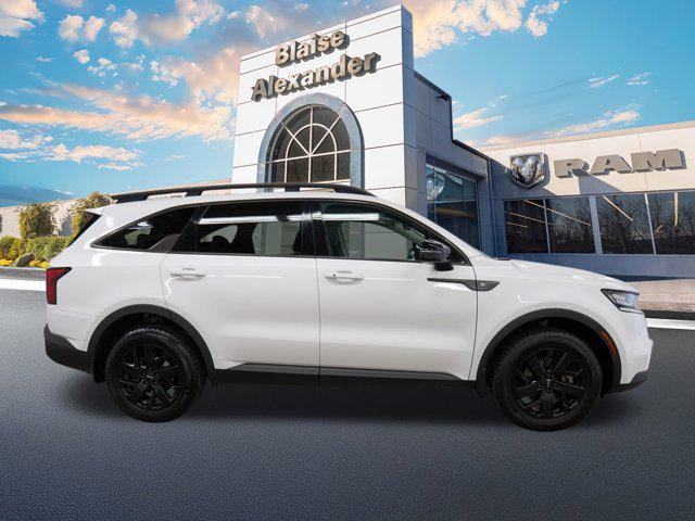 used 2022 Kia Sorento car, priced at $23,700