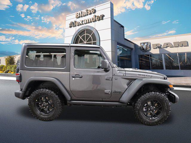 new 2025 Jeep Wrangler car, priced at $45,712
