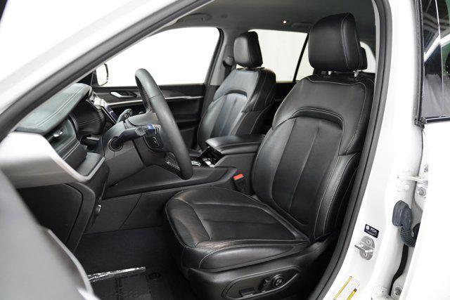 used 2023 Jeep Grand Cherokee car, priced at $34,140