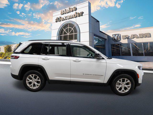 used 2023 Jeep Grand Cherokee car, priced at $34,140