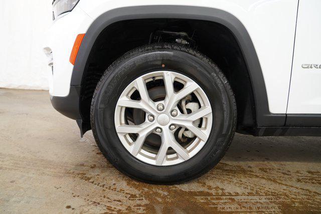 used 2023 Jeep Grand Cherokee car, priced at $34,140