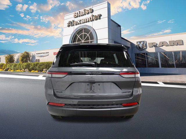new 2025 Jeep Grand Cherokee car, priced at $49,606