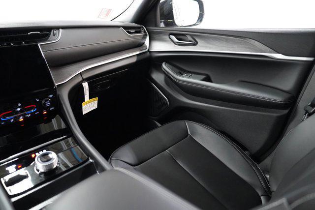 new 2025 Jeep Grand Cherokee car, priced at $49,606